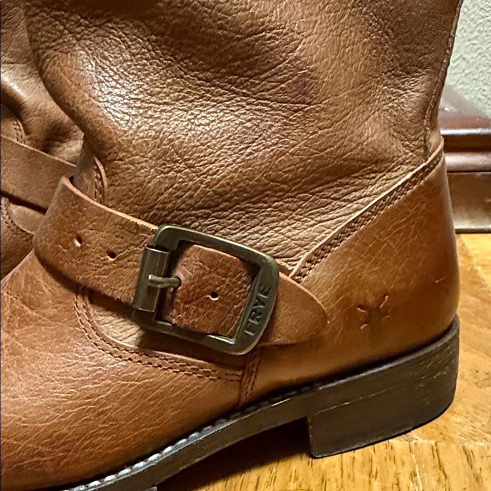 FRYE Veronica flex Short Brown Leather Moto Boots * Worn Once! - Picture 2 of 12